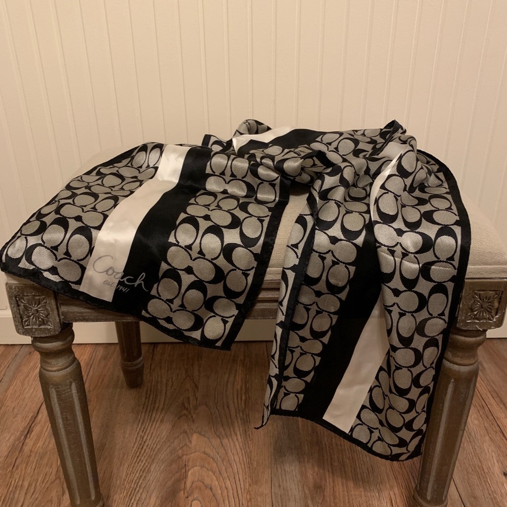 Coach scarf